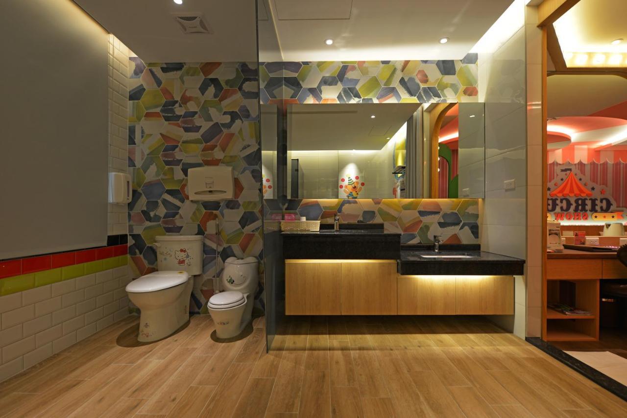 Romantic Code Art Motel Shanhua Buitenkant foto