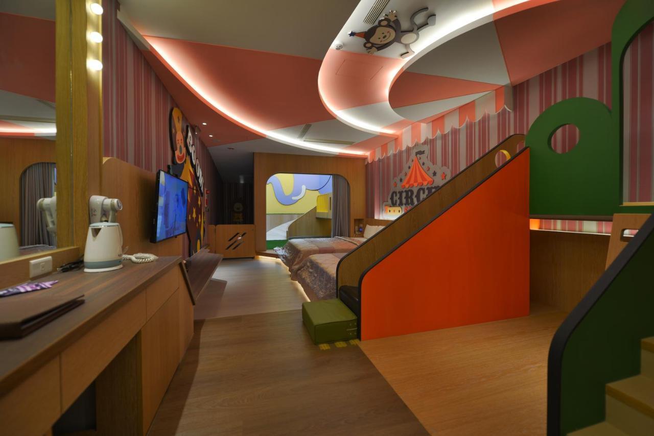 Romantic Code Art Motel Shanhua Buitenkant foto