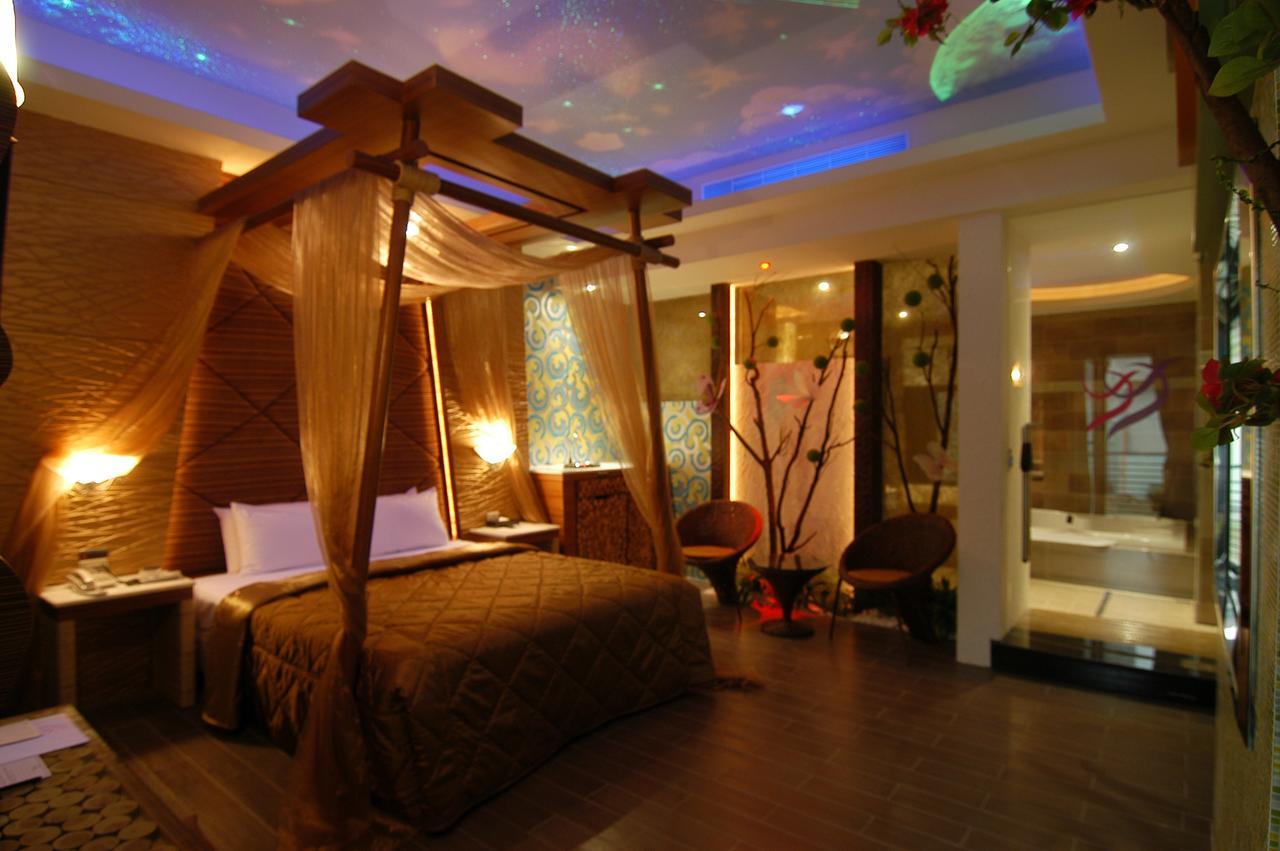 Romantic Code Art Motel Shanhua Buitenkant foto