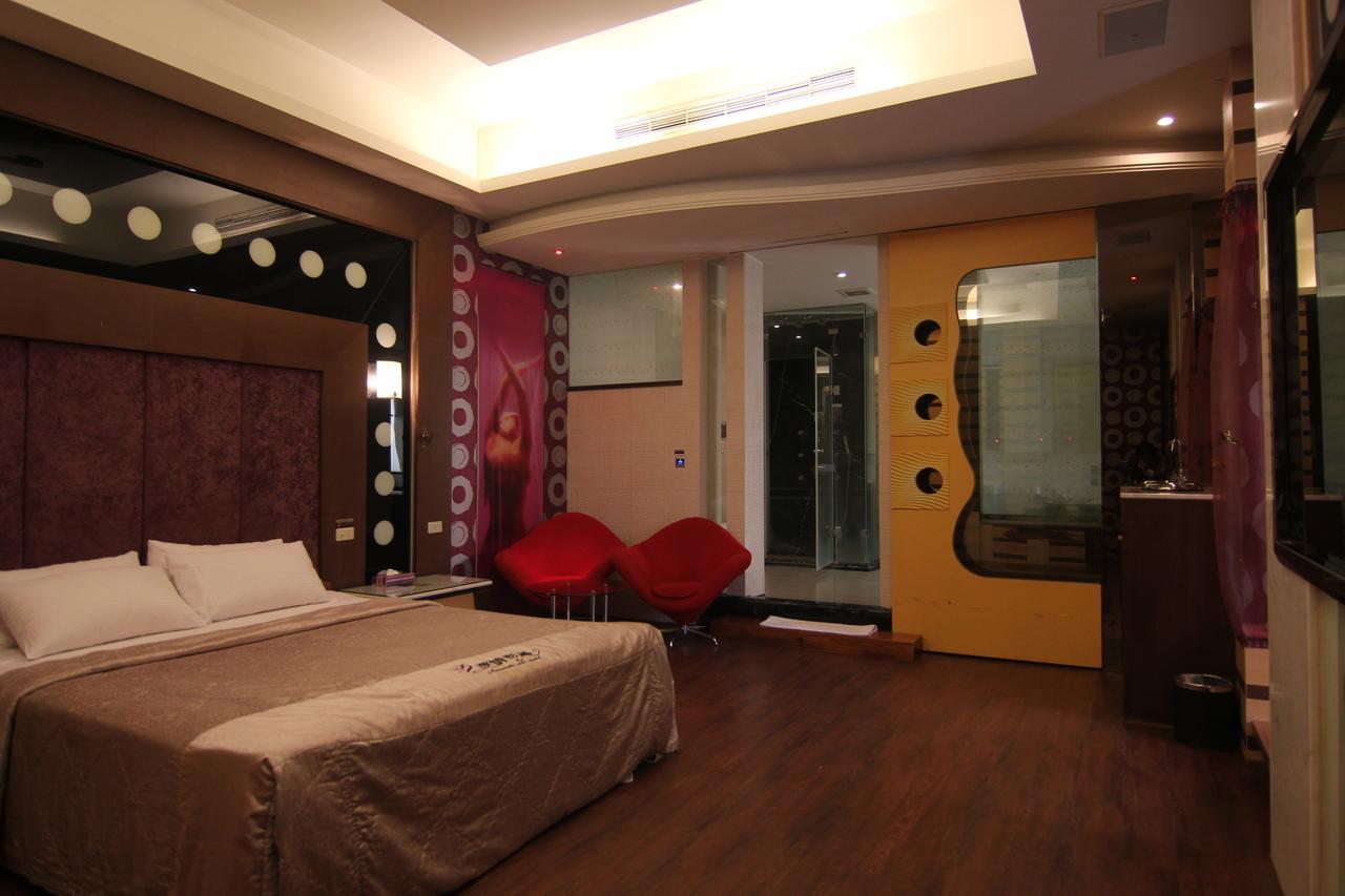 Romantic Code Art Motel Shanhua Buitenkant foto
